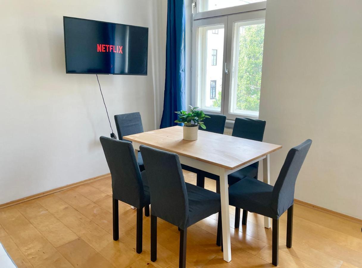 Appartement 100m2 Flat With Balcony Near Mariahilferstrasse - Free Parking *